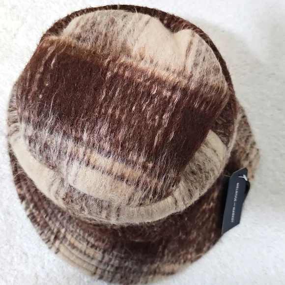 New Melrose & Market Plaid Eyelash Bucket Hat Rust Combo One Size - Picture 5 of 13